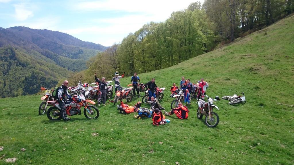 Complex Transalpina Lac Voineasa Eksteriør bilde