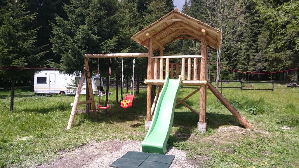 Complex Transalpina Lac Voineasa Eksteriør bilde